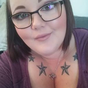 Meet your Posher, Tiara